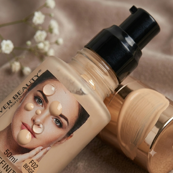 Ultra Definition Liquid Foundation